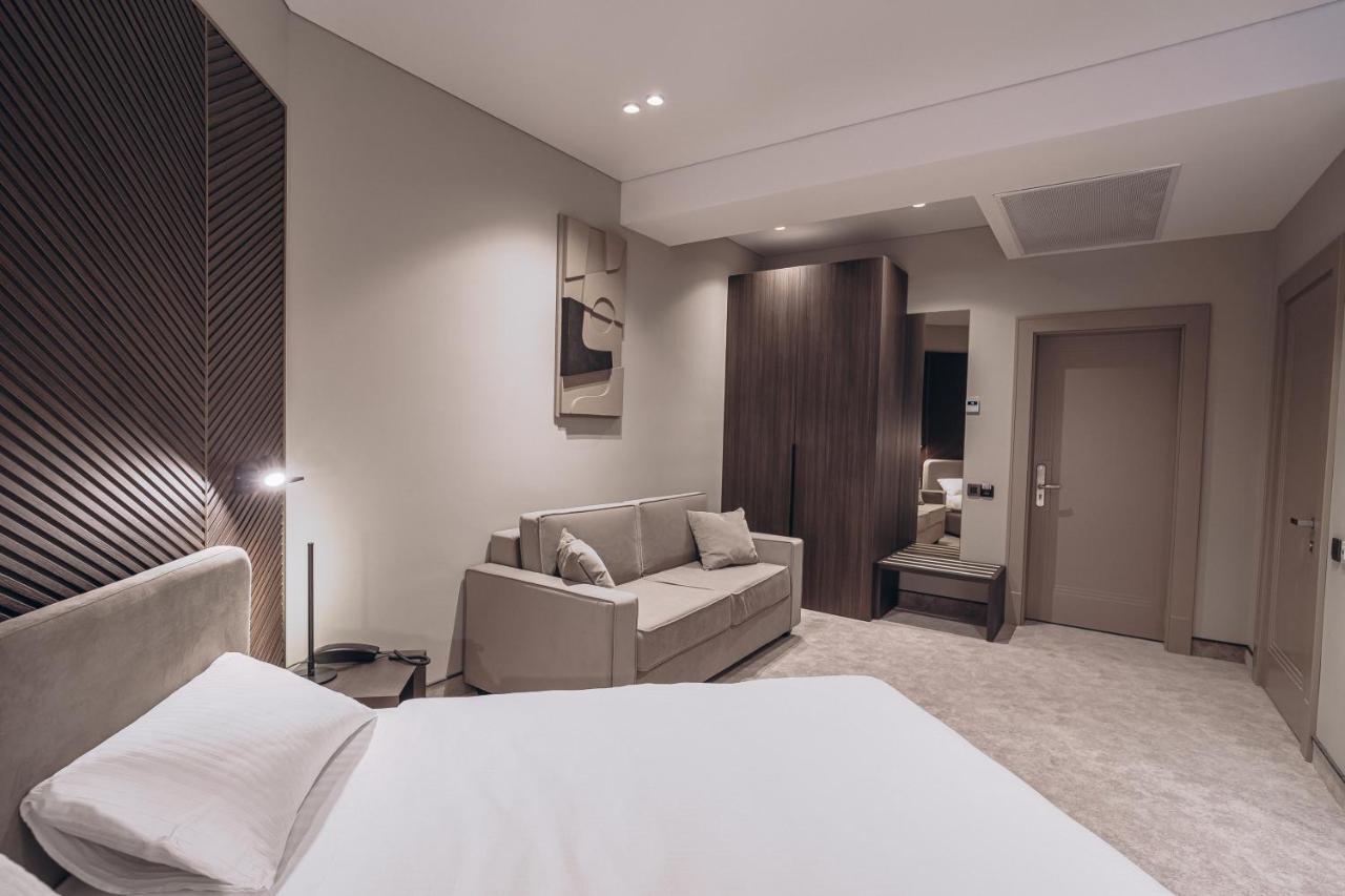 Park Hotel Bristol Uzjhorod Eksteriør billede