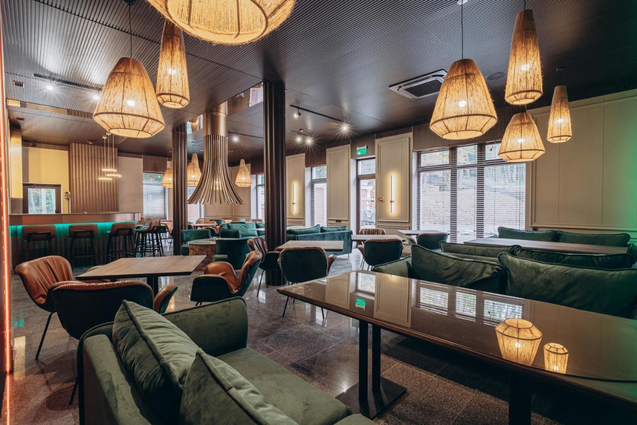 Park Hotel Bristol Uzjhorod Eksteriør billede