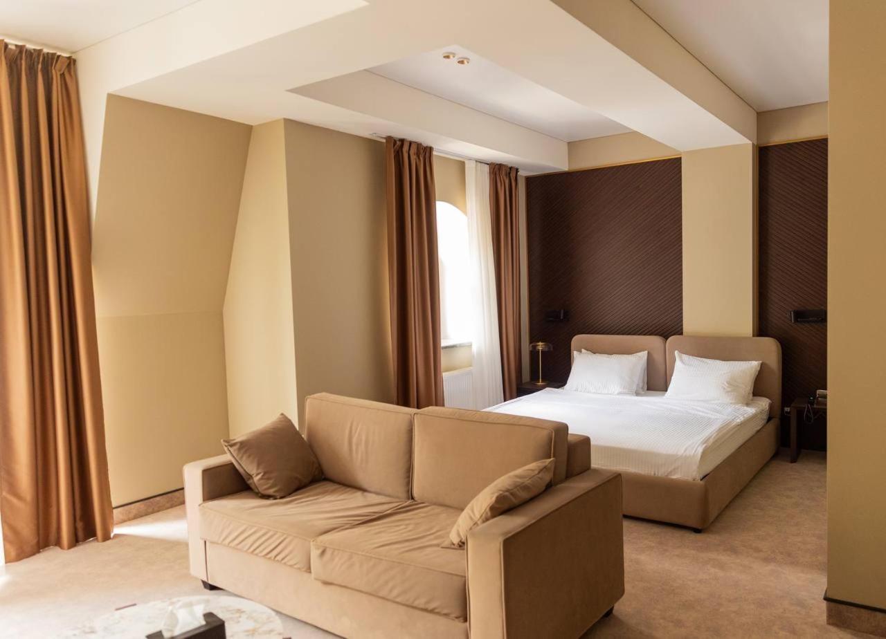 Park Hotel Bristol Uzjhorod Værelse billede